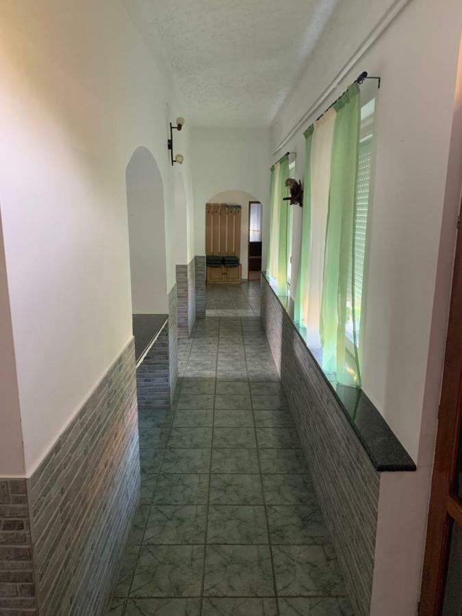 זמראדי Viktor Apartmanhaz מראה חיצוני תמונה